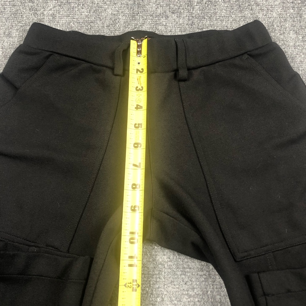 Quince Women's Stretch Ponte Tapered Cargo Pants - Picture 4 of 8